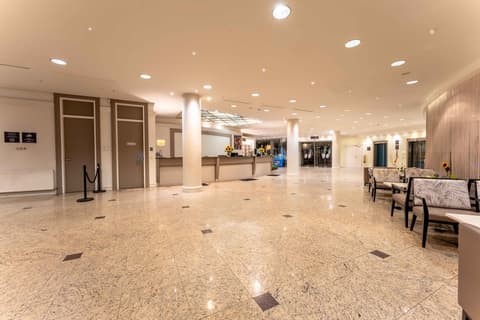 PLAZA Premium Wien, Lobby