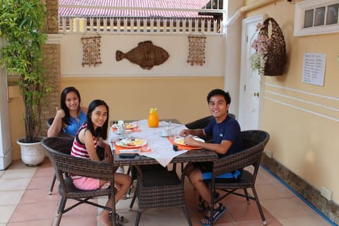 Little Norway guest house - Close to airport