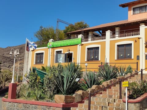 Hotel Belvedere Mindelo, Cape Verde, Reception