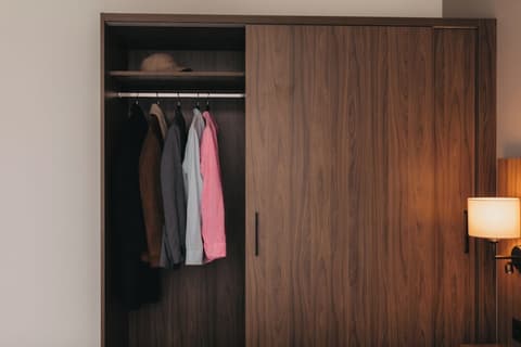 IIP Apartments - Self Check In