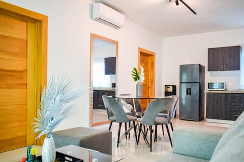 Playa Palmera Beach Resort