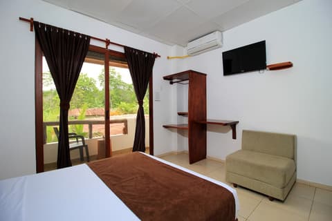 Natura Gardens Galápagos Hotel