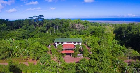 Natura Gardens Galápagos Hotel