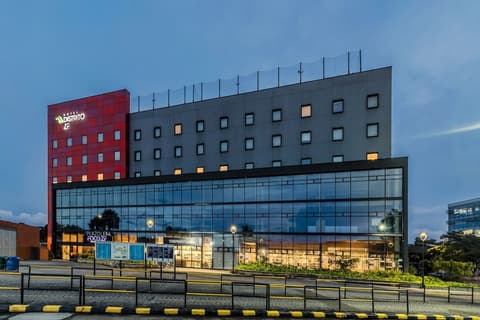 Hotel Distrito ZF By OxoHotel