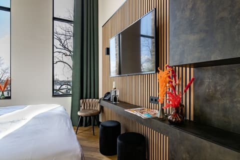 Monument Hotel, Room