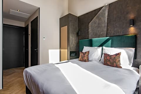 Monument Hotel, Room