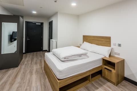 Destiny Student - Ardee Point