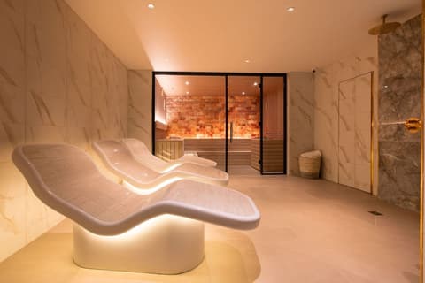 The Address Glasgow, Room