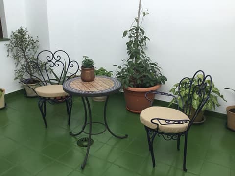 Hostal Fleming, Terrace/patio
