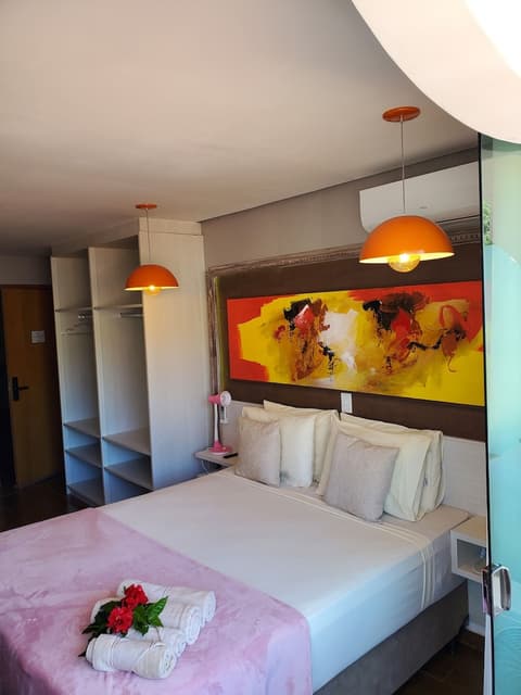 Villa Terragona, Room