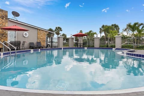 Travelodge by Wyndham Kissimmee/Orlando
