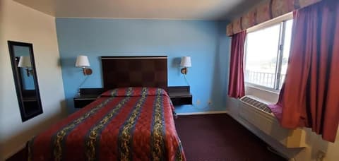 Baycities Motel, Room