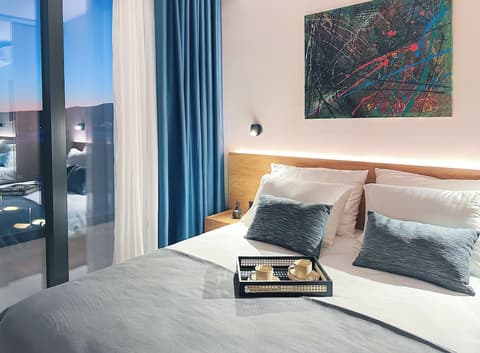 Royal Blue Resort & Residence, Room