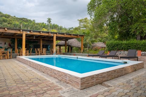 Hacienda La Huerta, Pool