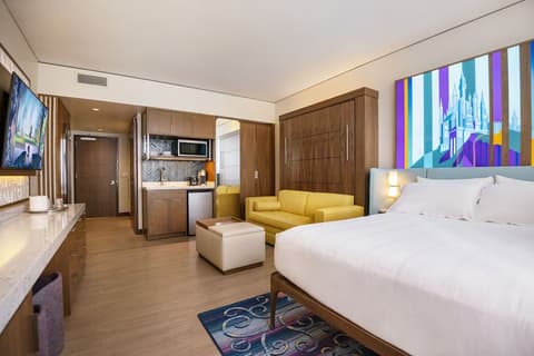 The Villas At The Disneyland Hotel