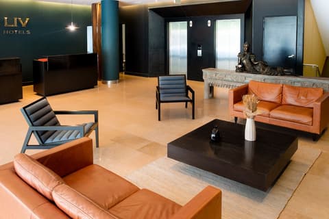 Liv Zona G By Sarasti