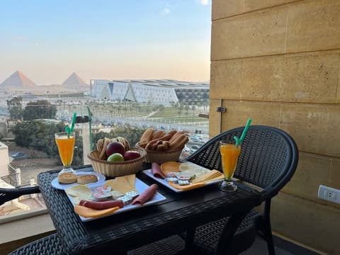 Asia Grand Museum & Pyramids View, Room