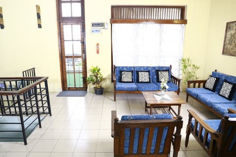 Oasis Colombo, Living area