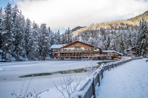Hotel Lago della Creta