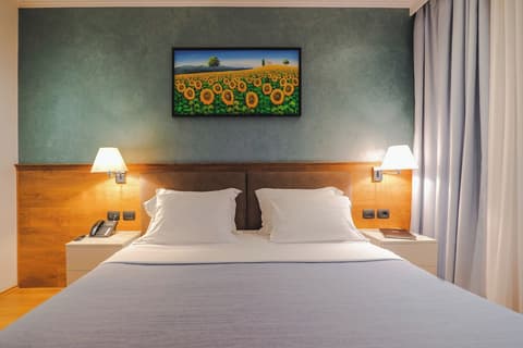 Hotel Saranda Butrinti, Affiliated by Meliá, Room