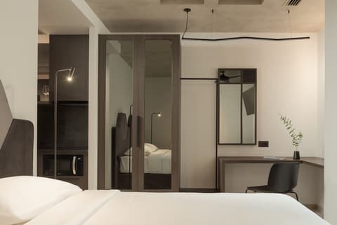 Pleiades Urban Stay by Semavi