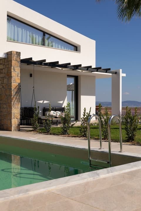 Flamingo Living Suites & Villas