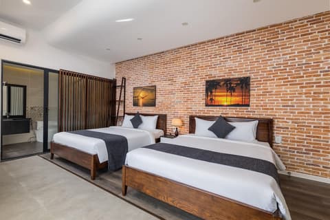 Charm Champion Villa Hoian, Room