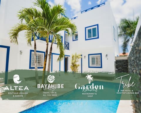 Tribe Inn & Rooftop Lounge