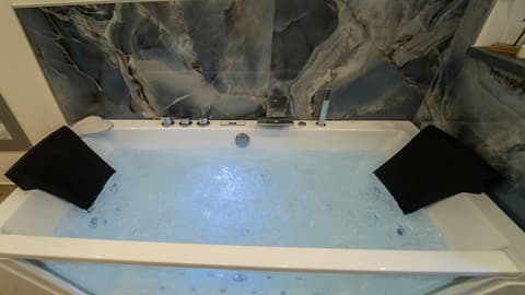 Sensoria Naxos Suites