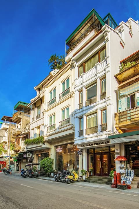 Hanoi La Palm Premier Hotel&Spa, Front of property