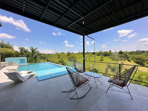Eco Hotel La Colina Mirador Con Aire Acondicionado