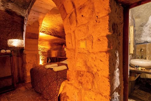 Snora Cave Hotel