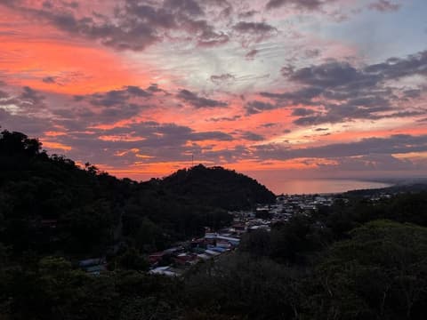 Vista del Pacifico Boutique Hotel