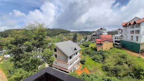 Tea Mount Forest Hotel