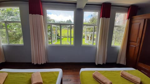 Tea Mount Forest Hotel