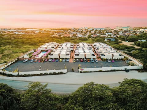 Privada Stays - Private Pools & Colorful-Chic Boutique Hotel, Front of property