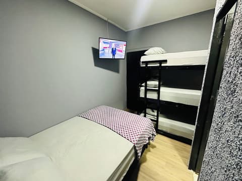 On Hostel gru unidade 2 traslado café