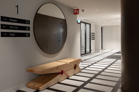 Noli Katajanokka II, Lobby