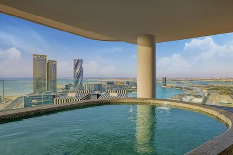 Conrad Bahrain Financial Harbour, Room