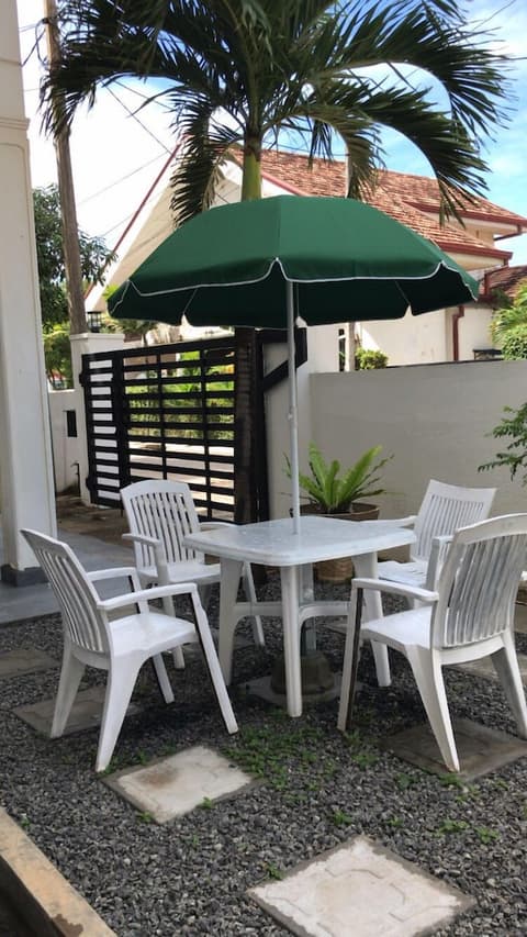 Sunrise Negombo by Celestial Ceylon, Terrace/patio