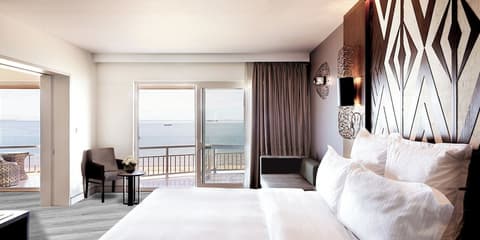 Crowne Plaza Fiji Nadi Bay Resort & Spa by IHG