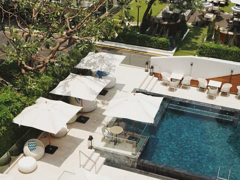 Floral Court Hotel & Residence Sukhumvit 13