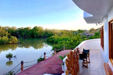 Blue Heron Galápagos Villa, 