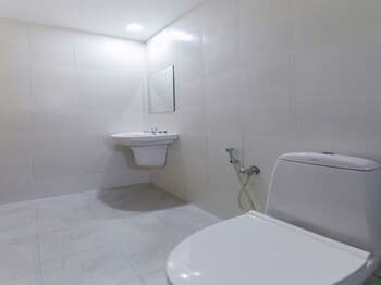 OYO 12329 Prime Palace Hotel