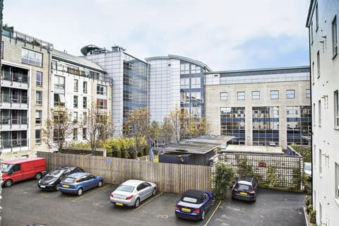 Fountain Court Apartments - Grove, 