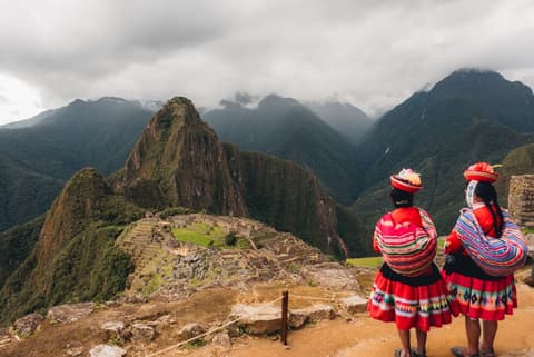 Galapagos Cruise & Peru’s Land of the Incas (Grand Daphne)