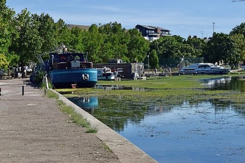 Wonders of the British Isles and Flavours of France (Only in Spanish)