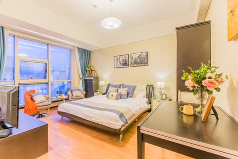 Westlake 7 Service Apartment