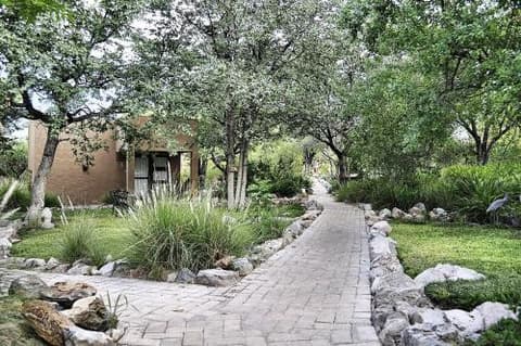 Toshari Lodge