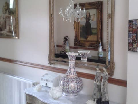 Glasdair Bed And Breakfast